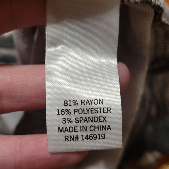 So Black Gray Purple Tie Dye Soft Fade Sweater Size Medium - Picture 11 of 12